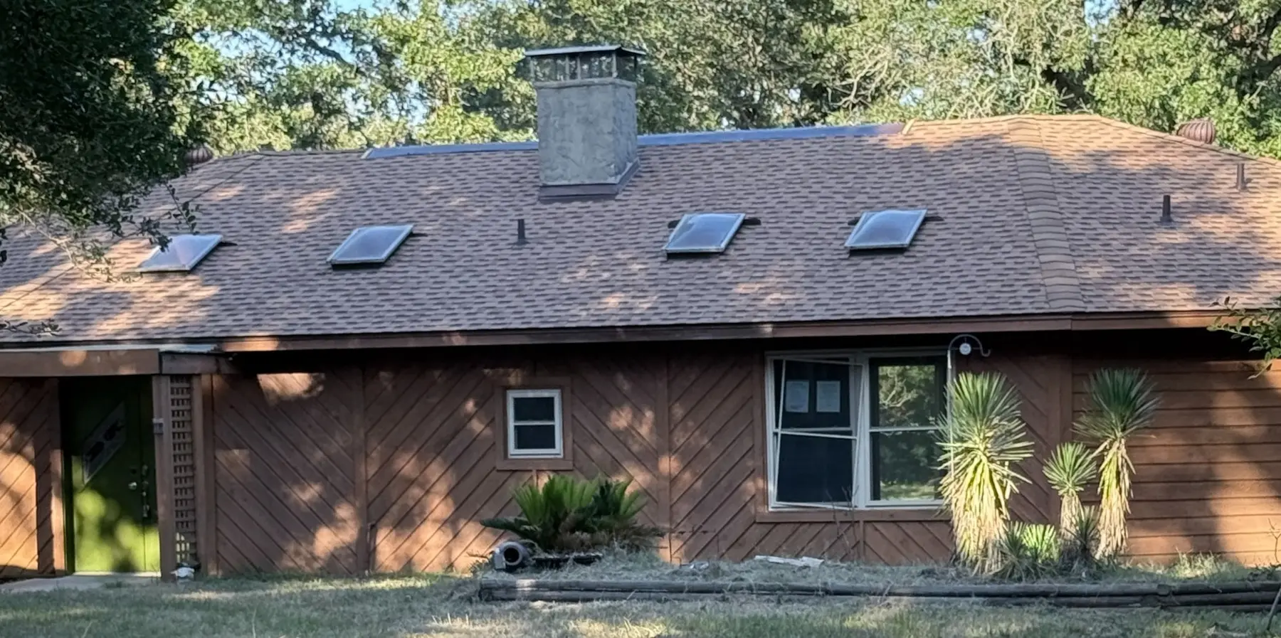 64 Golfview Drive in Hilltop Lakes, Texas